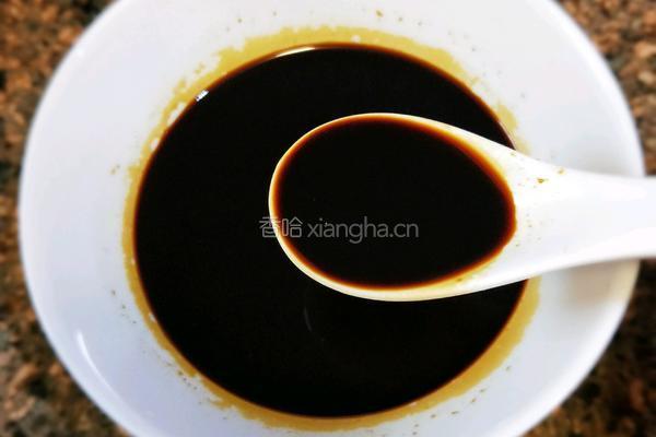 莲藕猪骨煲的做法图解4