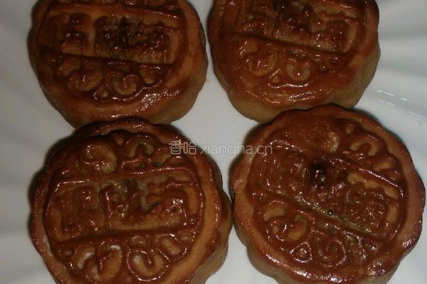 偶做滴豆沙蛋黄月饼的做法图解11