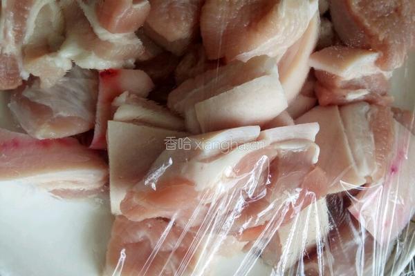 红烧肉的做法图解1