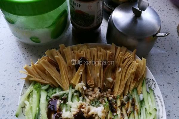 沙拉汁拌菜的做法图解2