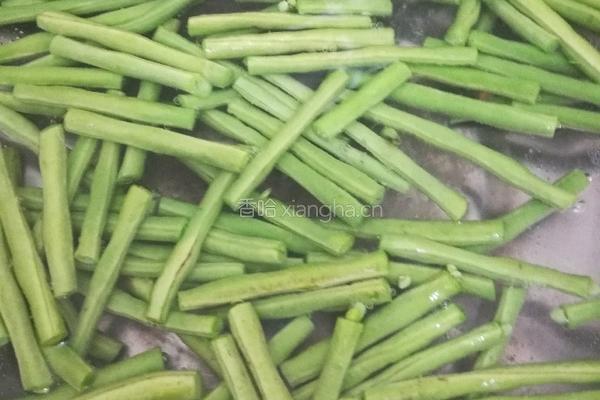 素炒豇豆的做法图解2
