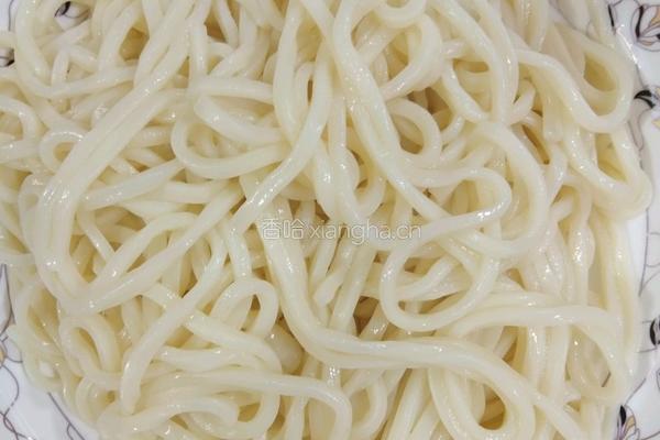 葱油拌面的做法图解2