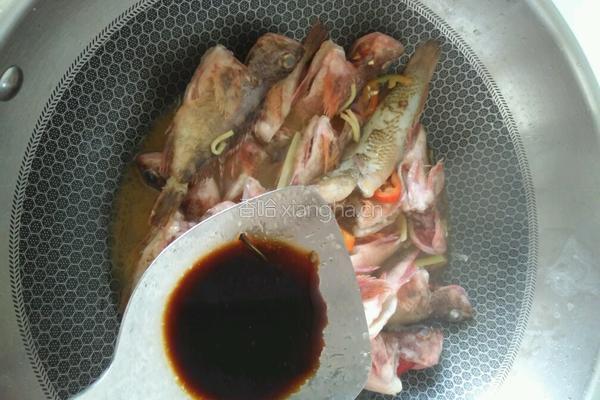 椒香杂鱼的做法图解5