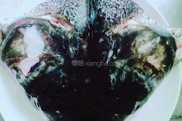 剁椒鱼头的做法图解2