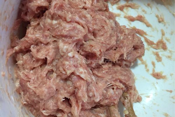 大虾肉丸汤的做法图解4