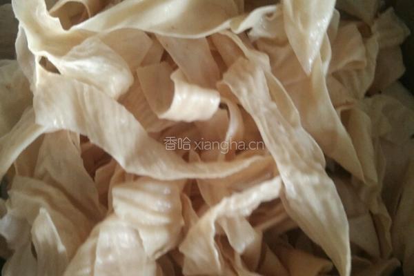 韭菜炒豆皮的做法图解1