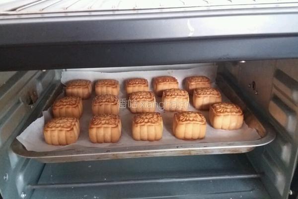 广式月饼的做法图解6