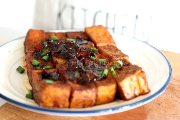 一口爆汁的香煎豆腐