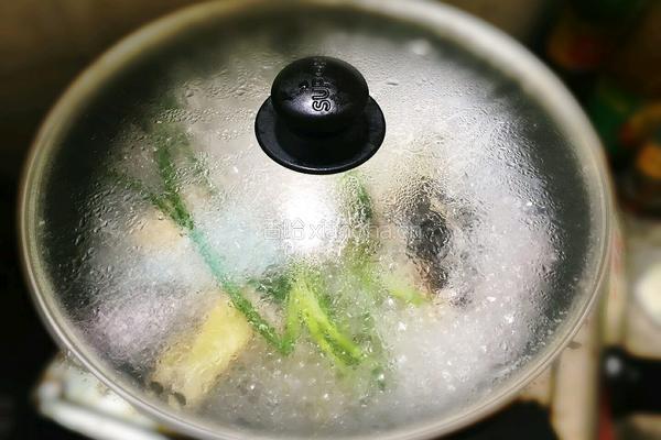 鱼头豆腐汤的做法图解7