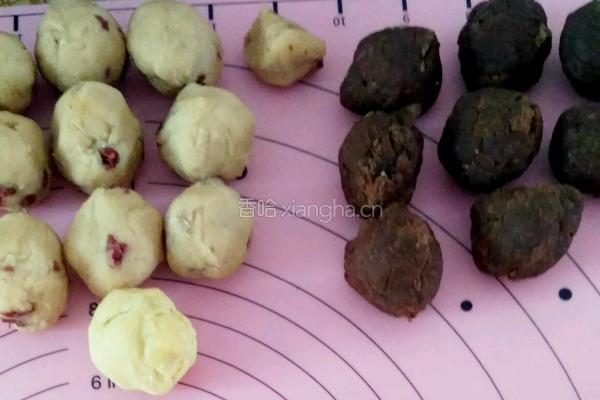 光波炉苏式月饼的做法图解3