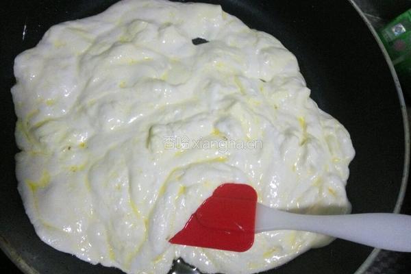 抹茶味牛轧糖的做法图解2