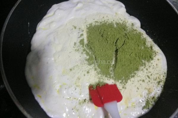 抹茶味牛轧糖的做法图解3
