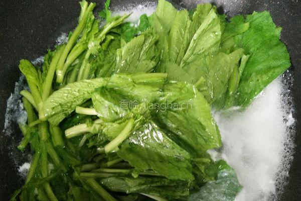 芥菜瘦肉鸡蛋汤的做法图解5