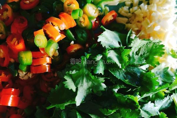酸辣鸡爪的做法图解3
