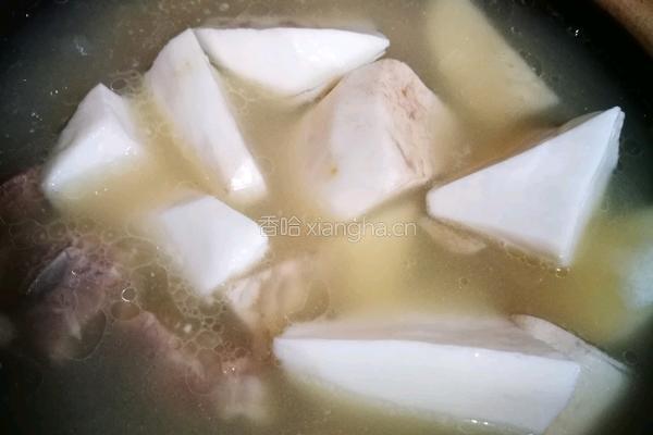 山药薏米脊骨汤的做法图解10