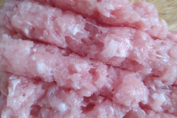 鲅鱼肉蒸饺的做法图解3