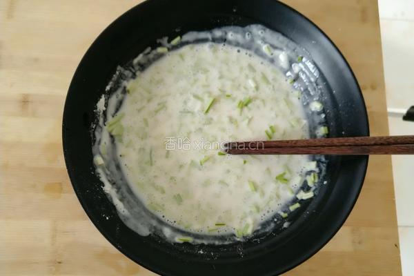蒜黄鸡蛋饼的做法图解4