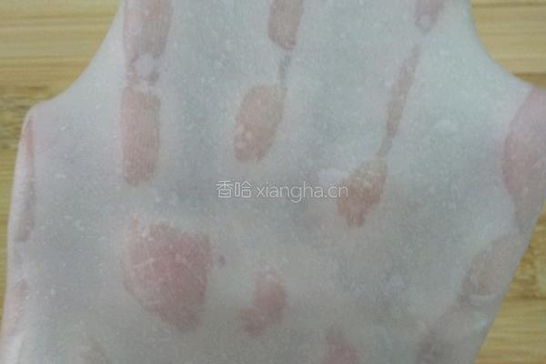 蛋黄酥的做法图解4