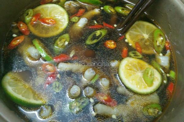 柠檬泡椒鸡爪的做法图解4