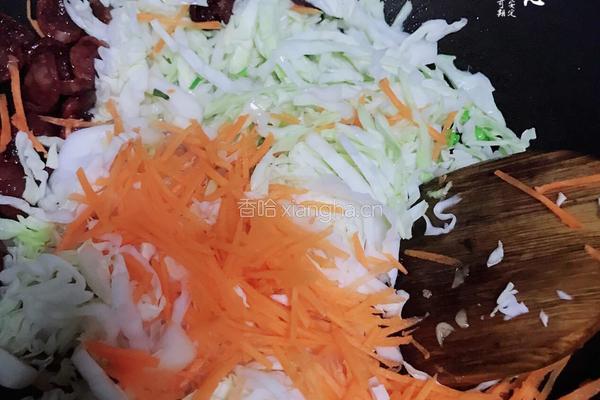 腊肠炒米粉的做法图解5