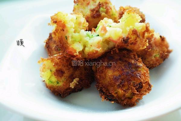 炸什锦土豆泥球的做法图解11