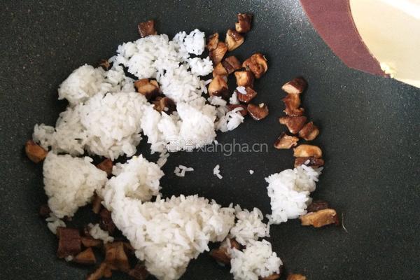 香菇蛋炒饭的做法图解6