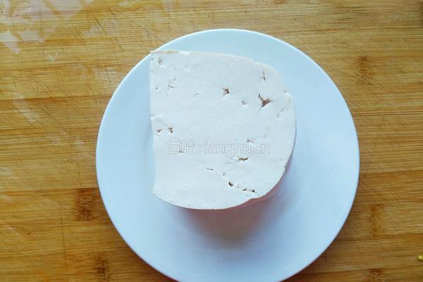 红烧豆腐的做法图解1