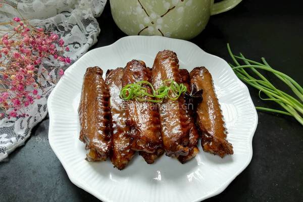 五香鸭翅的做法图解10