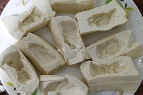 煎酿豆腐的做法图解4