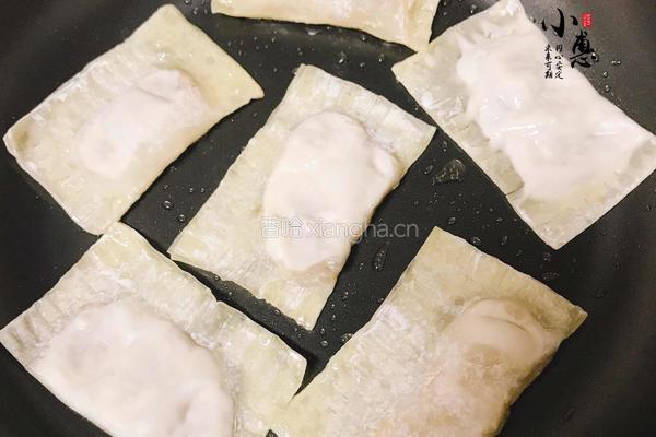 饺皮香蕉派的做法图解6