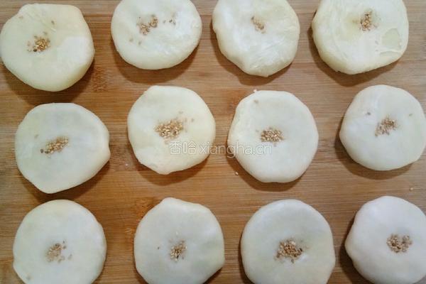 香酥绿豆饼的做法图解7