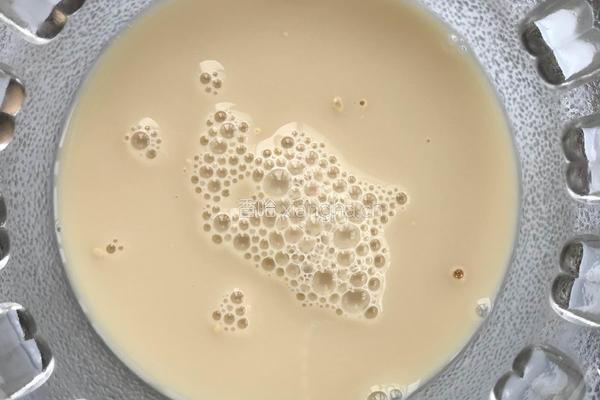 红豆紫薯面包的做法图解1