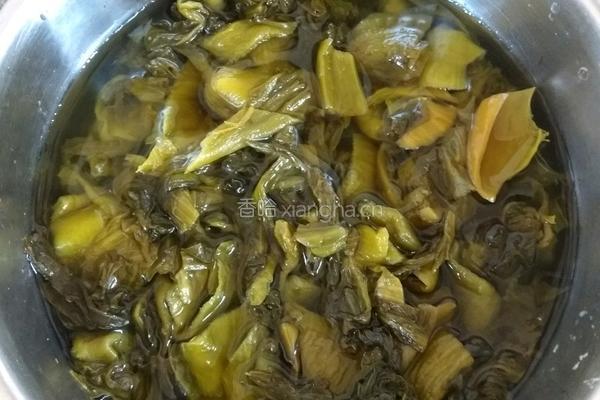 玉米面菜团子（酸菜猪肉馅）的做法图解5