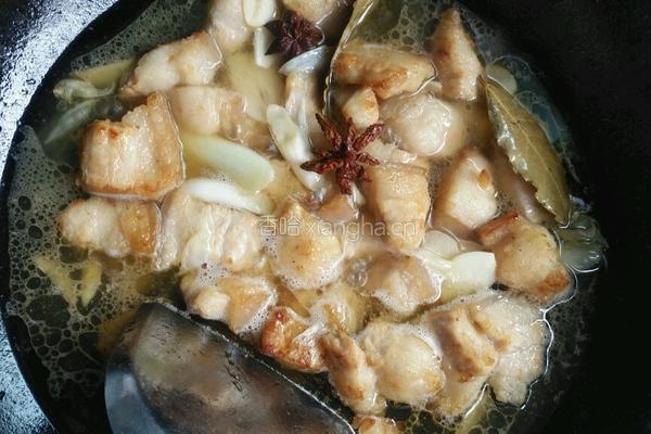 板栗红烧肉的做法图解9