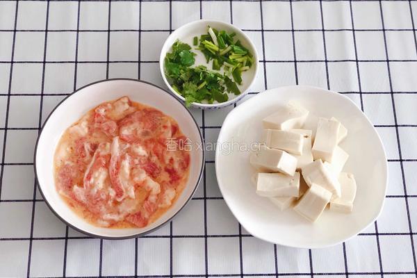酥肉豆腐汤的做法图解1