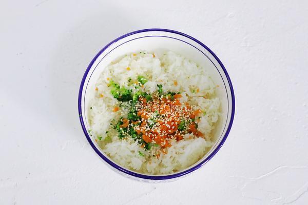 西兰花芝麻饭团的做法图解11