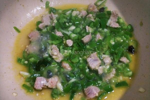 肉丝青豆的做法图解3