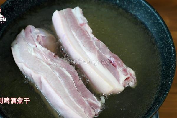 啤酒五花肉，一杯敬自由，一杯敬过往的做法图解11