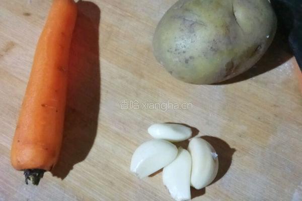 醋溜土豆萝卜丝的做法图解1