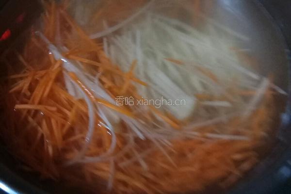 醋溜土豆萝卜丝的做法图解3