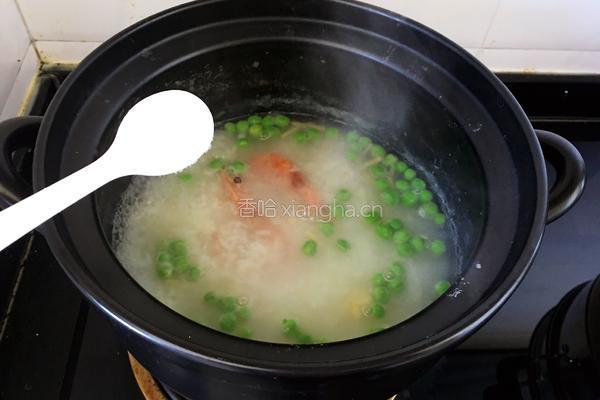 鲜虾豌豆砂锅粥的做法图解9