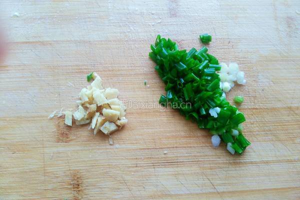鲫鱼豆腐汤的做法图解3