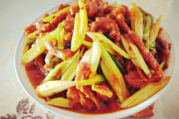 芹菜牛肉丝的做法图解5