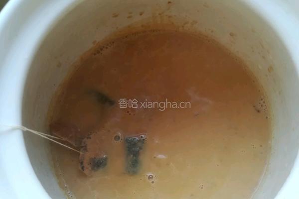 香醇焦糖奶茶的做法图解5