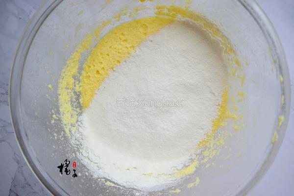 蔓越莓椰浆榜蛋糕的做法图解6