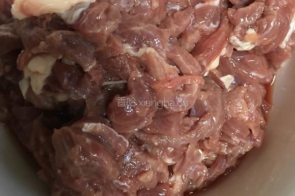 胡萝卜牛肉丝的做法图解6