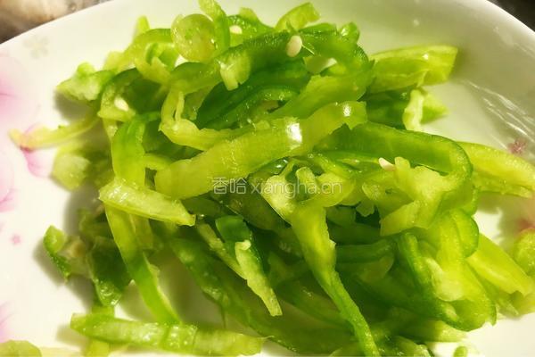 家常青椒炒鸡胗的做法图解5