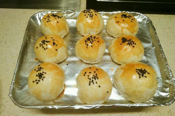 蛋黄酥的做法图解10