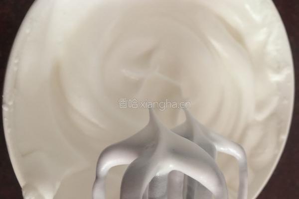 6寸戚风蛋糕的做法图解4