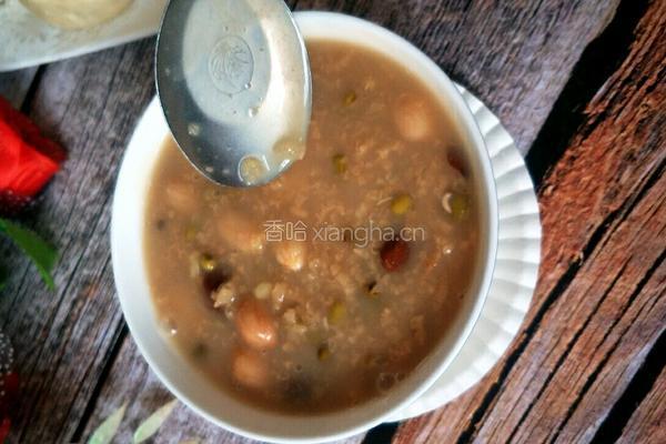 桂圆莲子八宝粥的做法图解9